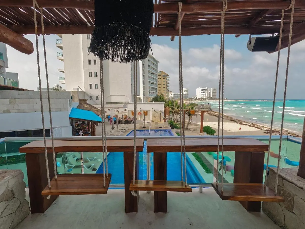 Villa Ocean Front View à Cancún Hébergement de vacances
